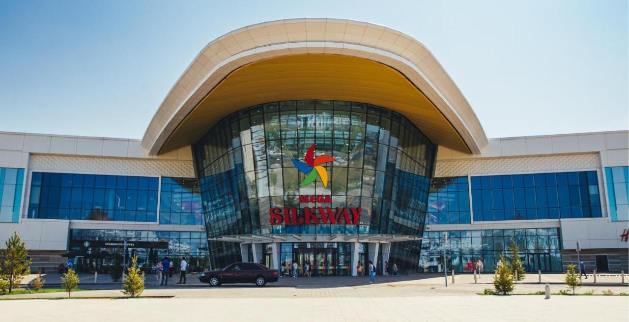Ferienwohnung Кабанбай Батыра 58Б/7 Astana Exterior foto